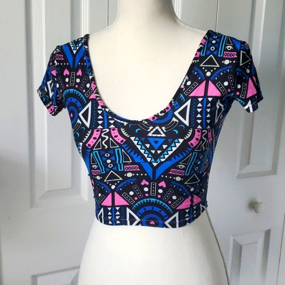Crop top